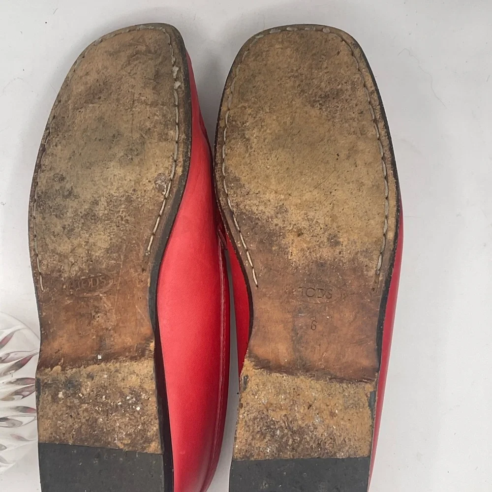 “TOD’S” GOMMINO Red Leather Slip On Driving Style Studded Detail Loafer. - Picture 12 of 16